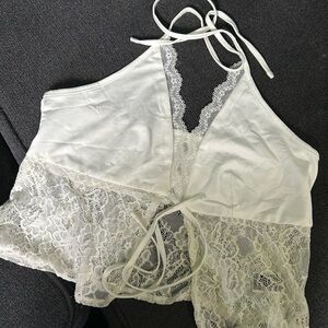 Elegant White Lace Halter Tank Top